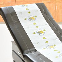 Quality Animal Parade®Pediatric Print Table Paper